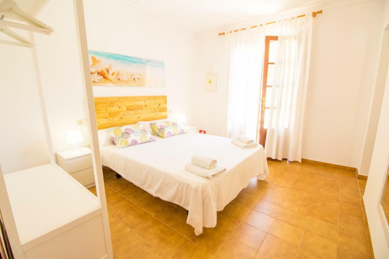 Beautiful Private Villa On The Sea Santanyí Eksteriør bilde